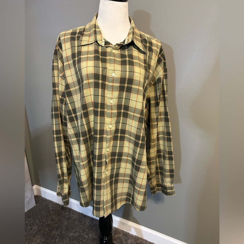Tommy Hilfiger button down shirt size XXL green,‎ and olive plaid